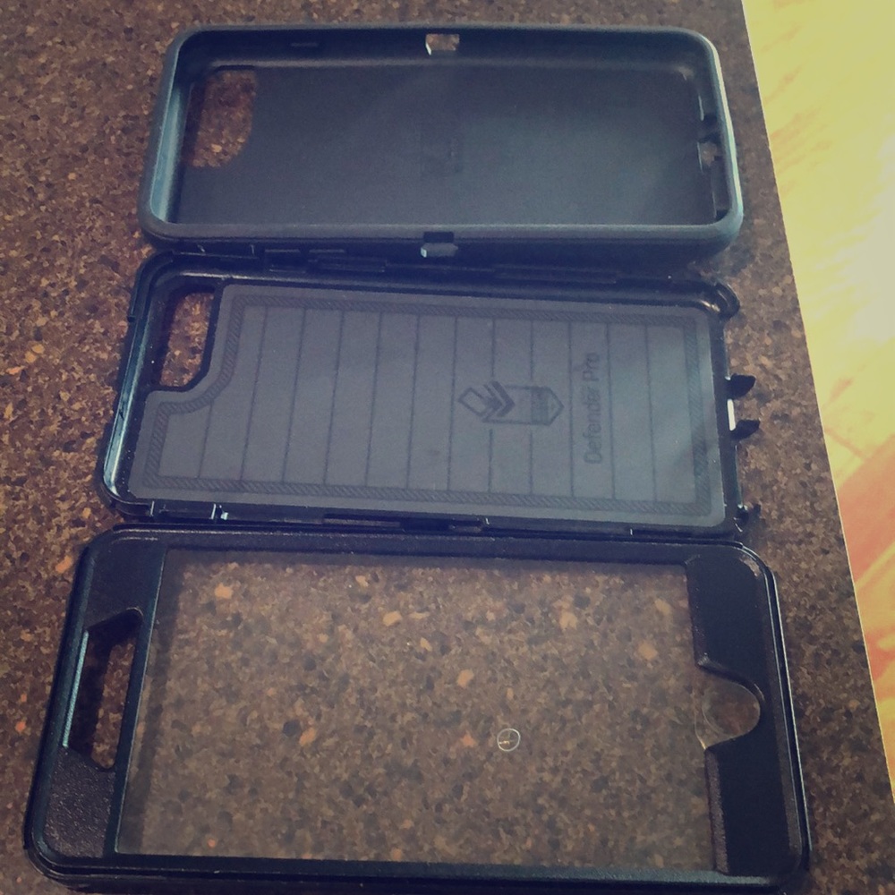 iPhone 8 Plus defender case